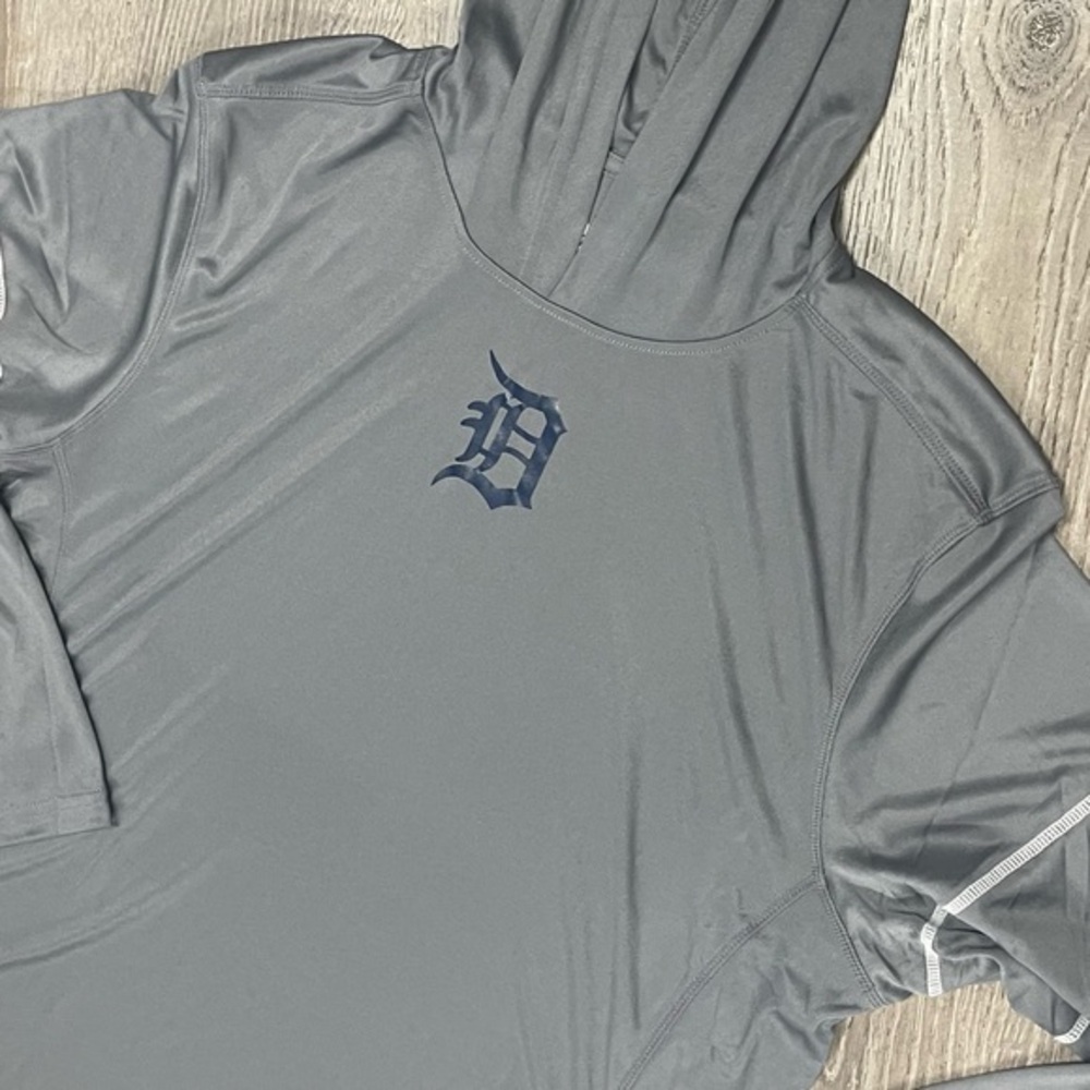 Detroit Tigers Gray Hooded Athletic Shirt with Logo
